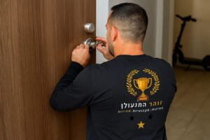 כמה עולה מנעולן בתל אביב? זוהר המנעולן של תל אביב עושה לכם סדר